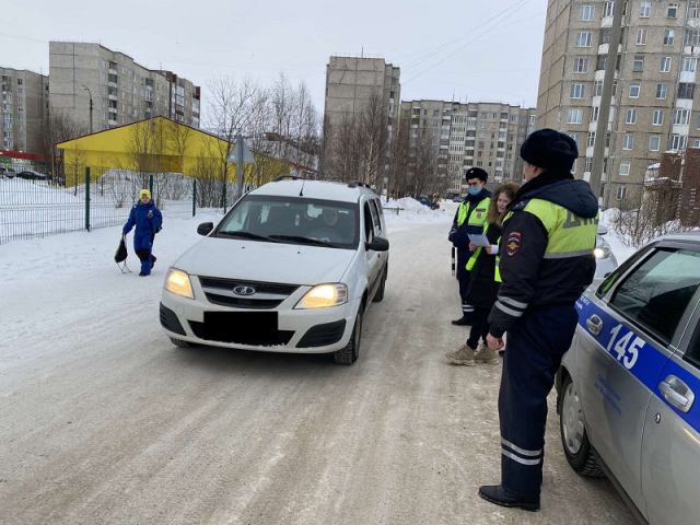 В Мончегорске прошла акция «Безопасная перевозка»