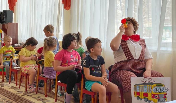 Малыши Вольского района побывали в стране «Светофории»