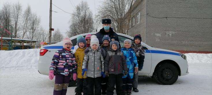 В городе Кола проведено мероприятие «Еду правильно!»