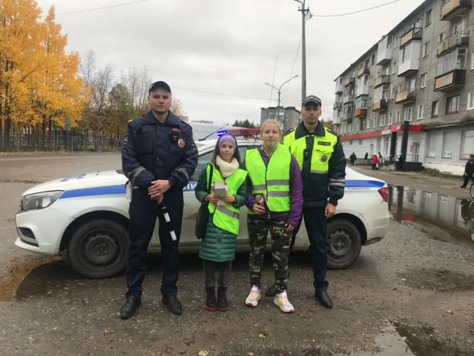 Оленегорские автоинспекторы провели профилактическое мероприятие, направленное на снижение аварийности с участием несовершеннолетних
