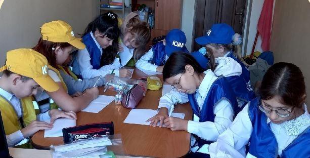 Нурлатские ЮИДовцы подготовили письма для солдат