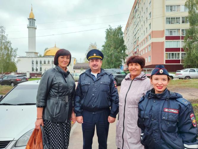 Сотрудники Госавтоинспекции встретились с родителями сотрудников, погибших при исполнении служебных обязанностей