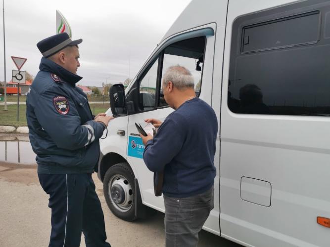 Сотрудники Госавтоинспекции Татарстана регулярно проводят мероприятия по проверке автобусов