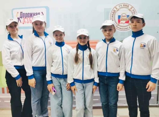 Школьники Кунгура приняли участие в программе «Дорожная азбука» на радиостанции «ГТРК-Пермь»