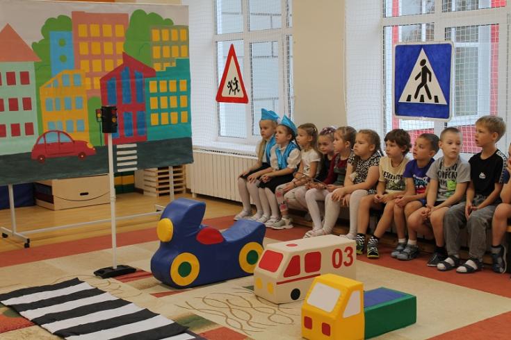 Белгородские автоинспекторы провели детские дорожные тренинги по безопасности