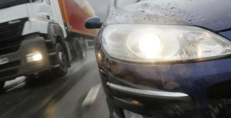 Госавтоинспекция обращает внимание водителей на меры безопасности при совершении маневра обгон