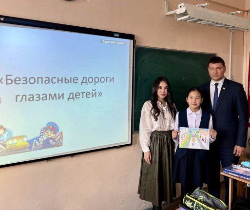 Дети нарисовали безопасные дороги