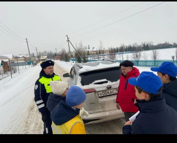 В Каратунской школе прошла линейка посвященная Всемирному дню памяти жертв ДТП.