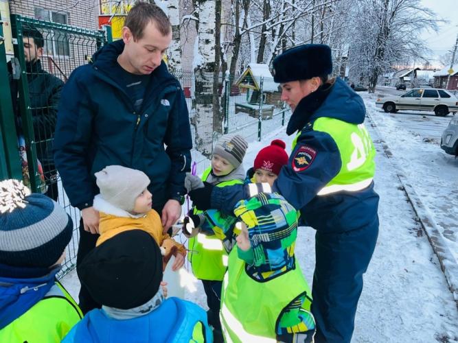 Детский омбудсмен Новгородской области присоединился к флешмобу «Будь ярче в движении»