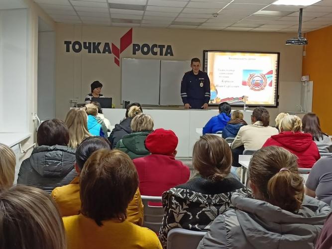 Сотрудники Госавтоинспекции Тульской области проводят разъяснительные беседы с родителями