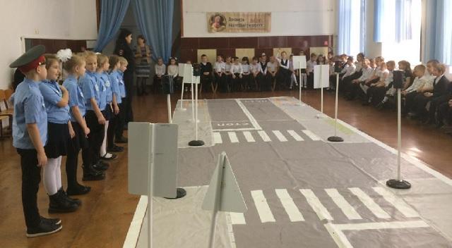 Дорожные полицейские Кубани уделяют особое внимание безопасному поведению несовершеннолетних на дороге