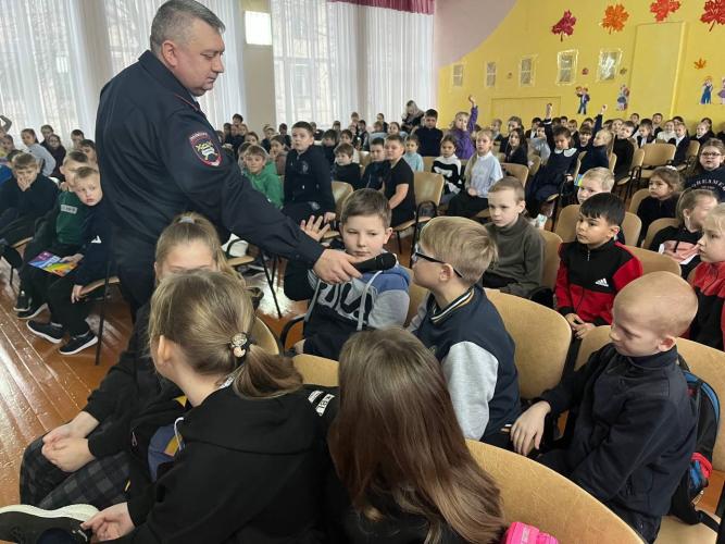 Стань заметен на дороге!
