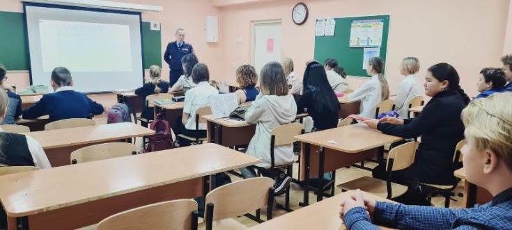 В первый день Декады на Таймыре поговорили со школьниками о важном