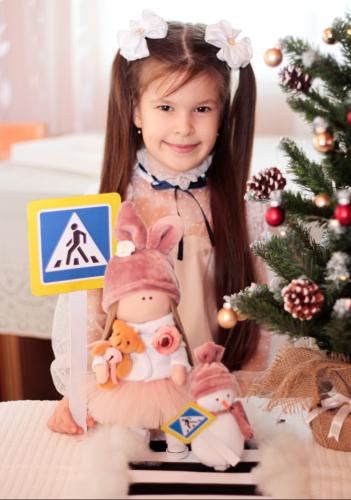Конкурс на лучшую новогоднюю ëлочную игрушку,поделку, подарок и видеоролик по безопасности дорожного движения