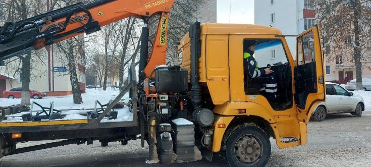 профилактические мероприятия, направленные на пресечение нарушений ПДД водителями, которые занимают парковочные места для инвалидов.