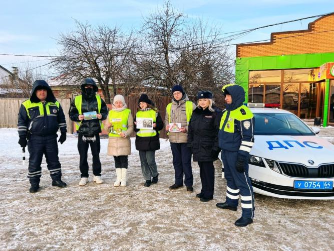 Госавтоинспекцией Ртищевского района проведена акция «Пристегни ребенка!»