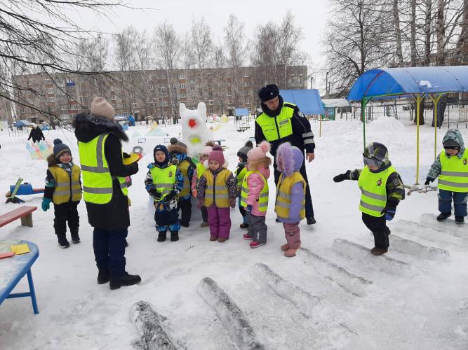 В детском саду «Сказка» г.Нурлат  организовали квест по ПДД