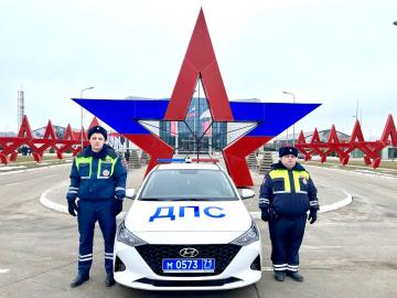 Сотрудники Госавтоинспекции Тульской области спасли жизнь мужчине, получившему серьезную травму