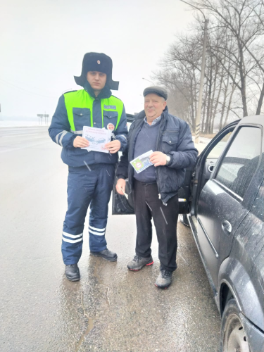 В Ливенском районе сотрудники Госавтоинспекции провели профилактическое мероприятие «Встречная полоса»