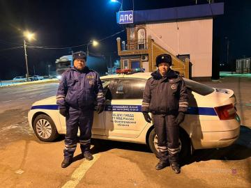 Житель Краснодарского края выразил благодарность волгоградским автоинспекторам за помощь в трудной ситуации на дороге