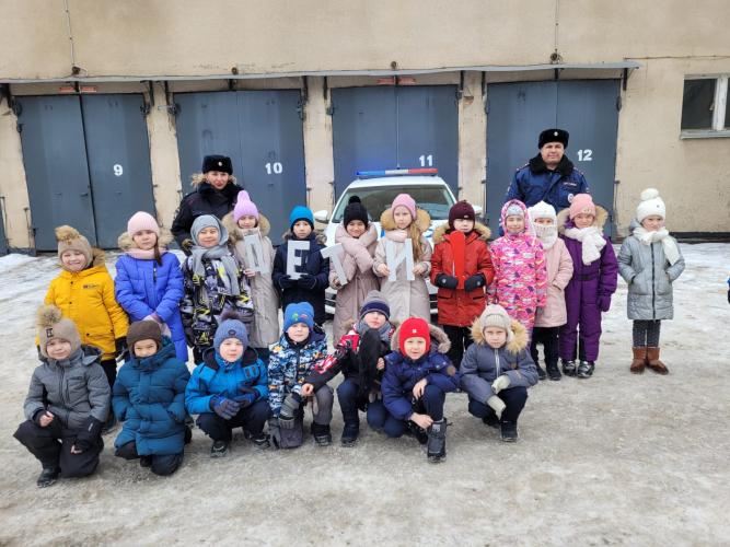 Уроки из здания ГИБДД