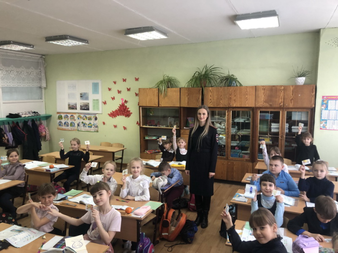 В Советско-Гаванском районе сотрудники Госавтоинспекции провели профилактическое мероприятие «Азбука дороги!»