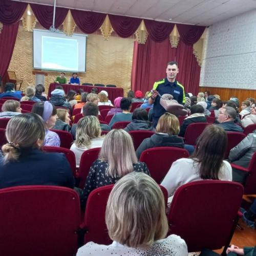 В школах Нурлатского района проходят родительские собрания с участием сотрудников ГИБДД