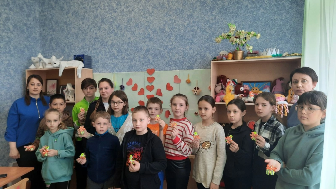 Автоинспекторы провели с учащимися МУДО «Дом детского творчества» беседу по ПДД
